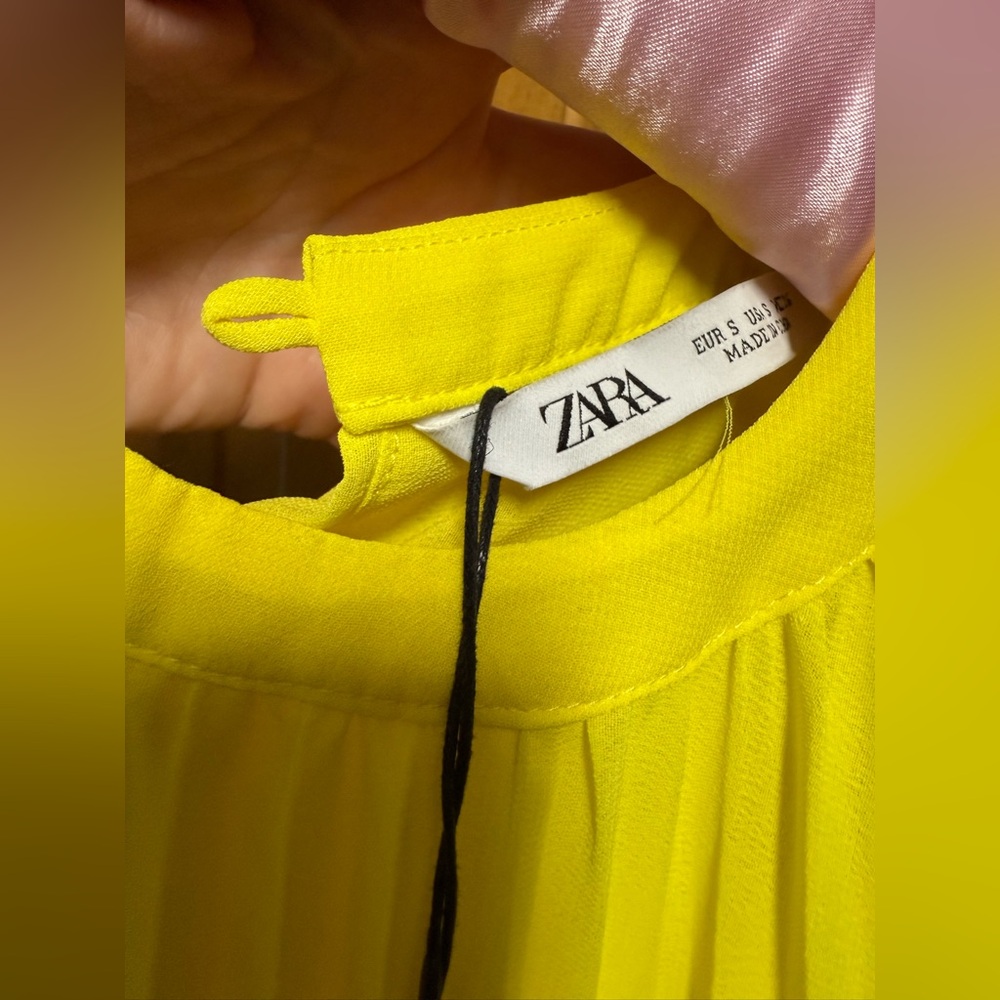 Zara Sleeveless High Neck Pleated Tent Dress Bright Yellow Size Small NEW NWT - Picture 7 of 8